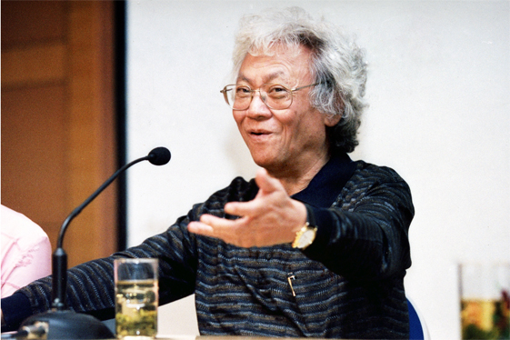 1431260857472488.jpg 著名经济学家张五常来我院讲座2.jpg